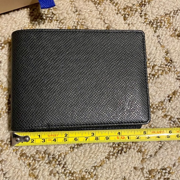 Louis Vuitton men’s wallet - Picture 11 of 15